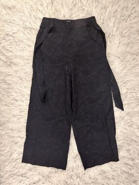 Wilfred ‘Faun’ Ankle Pant - Black Paisley